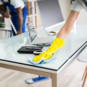 טיפים לניקיון משרד קטן